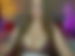 Live cam show with Lola - Tittyfuck on fuck-show.com