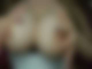 Live cam show with Lola - BBW on thefappeningchat.com