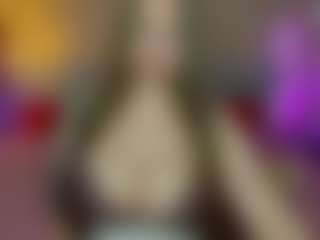 Live cam show with Lola - Grey Eyes on camtv