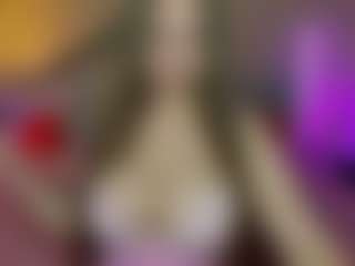 Lola's Live Sex Cam Show