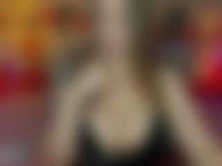Lola's Live Sex Cam Show