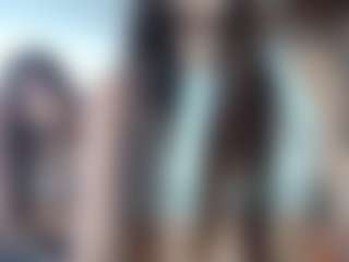 Live cam show with millyxnicoll - Petite MILF on Sweet Sext