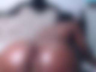 Hazel's Live Sex Cam Show