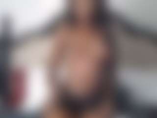 Hazel's Live Sex Cam Show