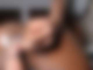 Hazel's Live Sex Cam Show