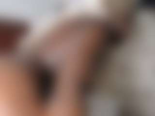 Hazel's Live Sex Cam Show