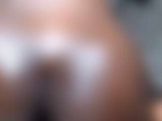 Hazel's Live Sex Cam Show