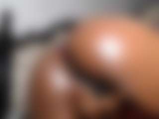 Hazel's Live Sex Cam Show