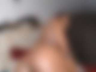 Hazel's Live Sex Cam Show