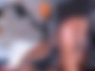 Live cam show with Hazel - Big Tits on Camsoda