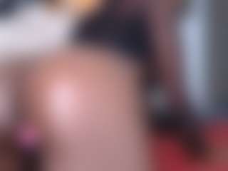 Hazel's Live Sex Cam Show