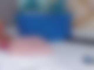 Live cam show with Sophie-Sweett - Brown Hair on Free Soda