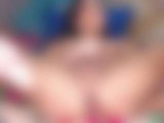 Live cam show with Sophie-Sweett - Small Tits on Mixed Magazine Live