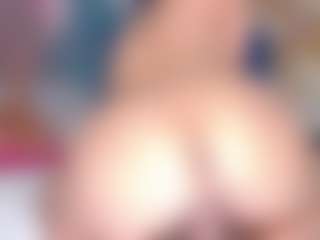 Live cam show with Sophie-Sweett - Orgasm on Camsoda