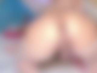 Live cam show with Sophie-Sweett - Average on Sweet Sext
