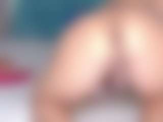 Live cam show with Sophie-Sweett - Colombia on fuck-show.com