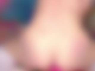 Эротическая трансляция с Sophie-Sweett — Tiny Tits на Camsoda