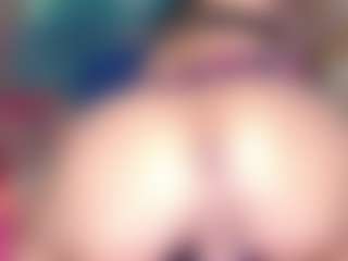 Live cam show with Sophie-Sweett - Small Tits on thefappeningchat.com