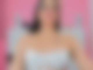 Live cam show with valentina-princess - Average on Camsoda