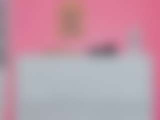 Live cam show with valentina-princess - Average on TeamSkeetLive