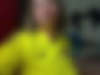 Yayita81 MILF webcam performer live streaming