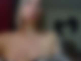 Live cam show with Yayita81 - Spank Mature on thefappeningchat.com