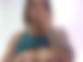 Yayita81 MILF webcam performer live streaming