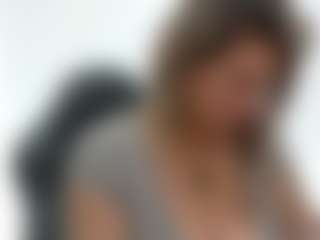 Live cam show with Yayita81 - BBW on xDating
