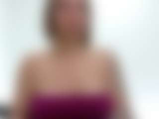 Yayita81 MILF webcam performer live streaming
