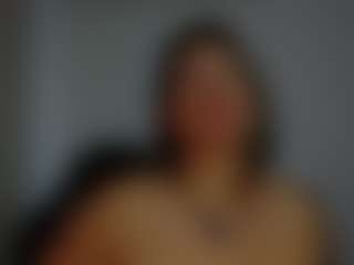 Yayita81 MILF webcam performer live streaming