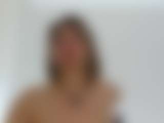Yayita81 MILF webcam performer live streaming