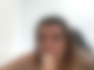 Yayita81 MILF webcam performer live streaming