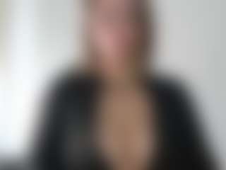 Live cam show with Yayita81 - Middle Aged on Uber Horny