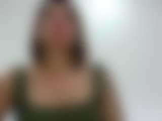 Yayita81 MILF webcam performer live streaming