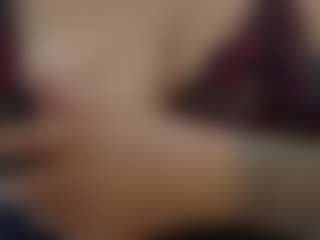 Live cam show with Yayita81 - Middle Aged on studioflirtlive.com