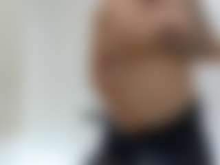 Live cam show with Yayita81 - Middle Aged on googirlz