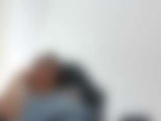 Live cam show with Yayita81 - Brown Eyes MILF on liverealitysex.com