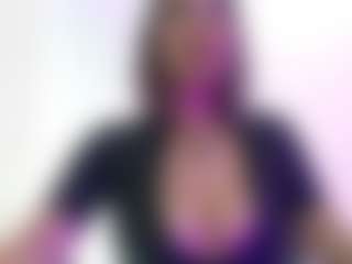 Yayita81 MILF webcam performer live streaming
