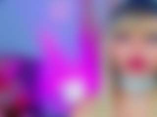 Live cam show with ariana-diaz - Nipple Piercings on Camsoda