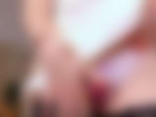 Live cam show with ArielJoy - Student on Camsoda