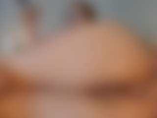 Live cam show with estef-love - Camel Toe on mypornchat.com