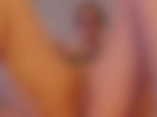 Live cam show with estef-love - BBW on TeamSkeetLive
