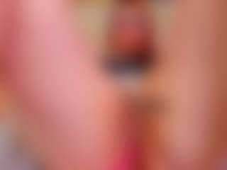 Live cam show with estef-love - Facial Piercings on Camsoda