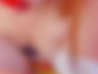 Live cam show with estef-love - Petite on Camsoda