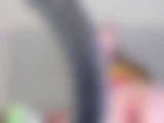 Live cam show with estef-love - Striptease on liverealitysex.com
