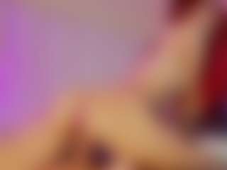 Hanna-Red's Live Sex Cam Show