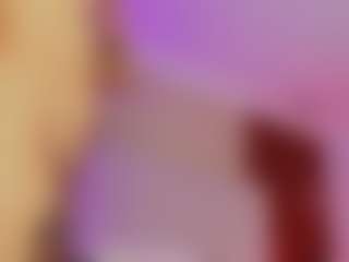 Live cam show with Hanna-Red - Petite on galaxygirlnitro.com