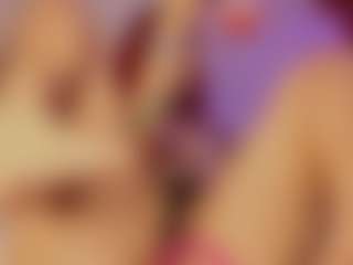 Hanna-Red's Live Sex Cam Show