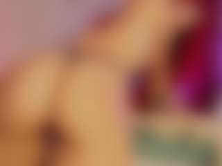 Live cam show with Hanna-Red - Pov on eurowanks.com