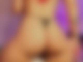 Live cam show with Hanna-Red - Tattoos on Milf Play